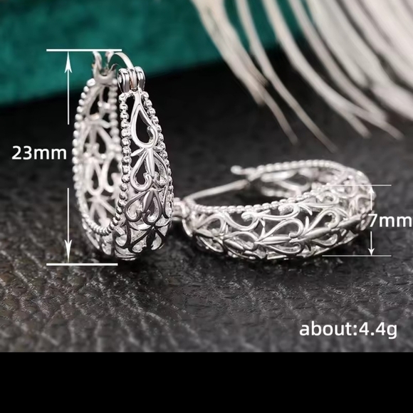 925sterling Silver Hoop Earrings - Picture 3 of 4